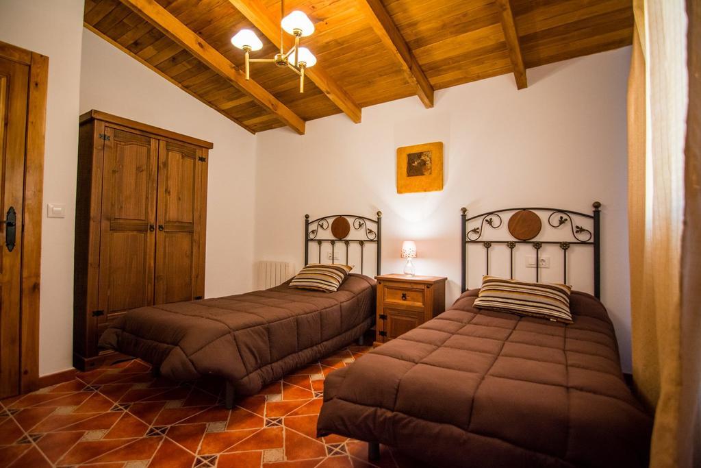 Cortijo Claudia Pensionat Taberno Eksteriør billede